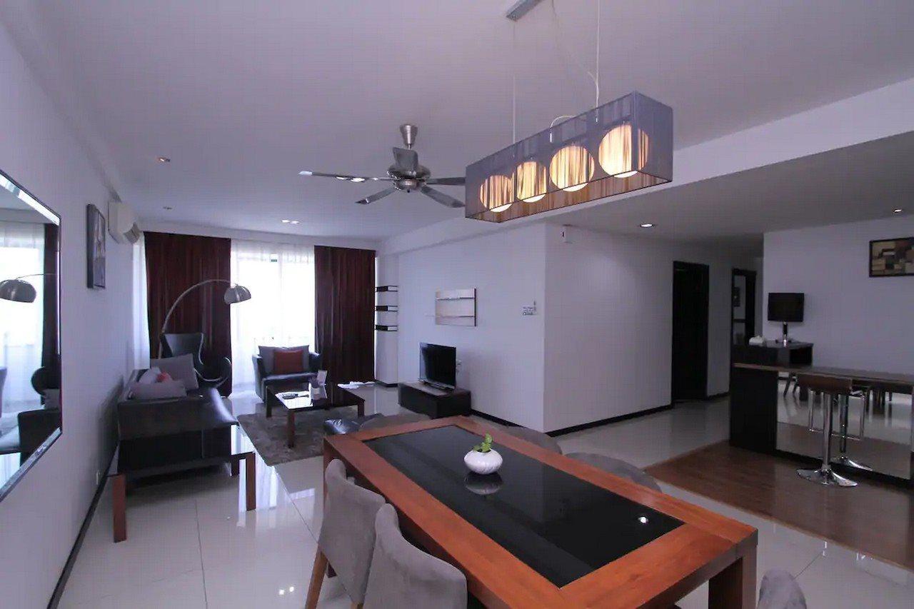 Likas Square Apartment Hotel 亞庇 外观 照片