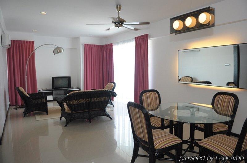 Likas Square Apartment Hotel 亞庇 外观 照片