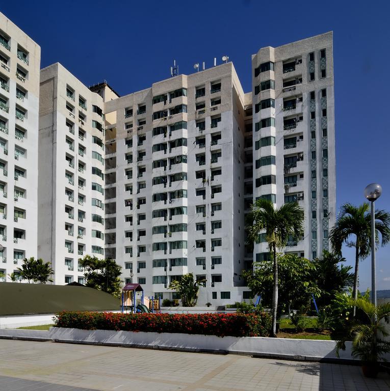 Likas Square Apartment Hotel 亞庇 外观 照片