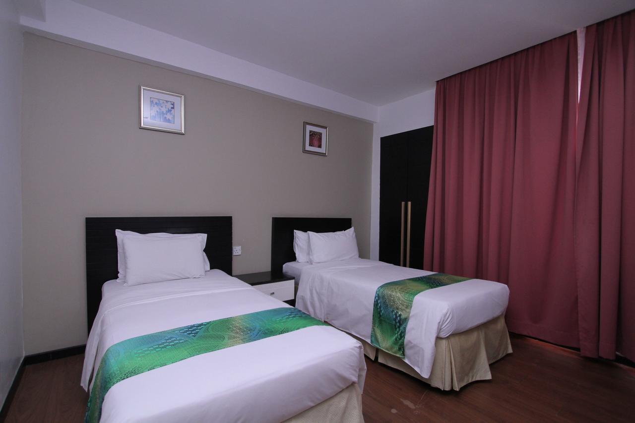 Likas Square Apartment Hotel 亞庇 外观 照片