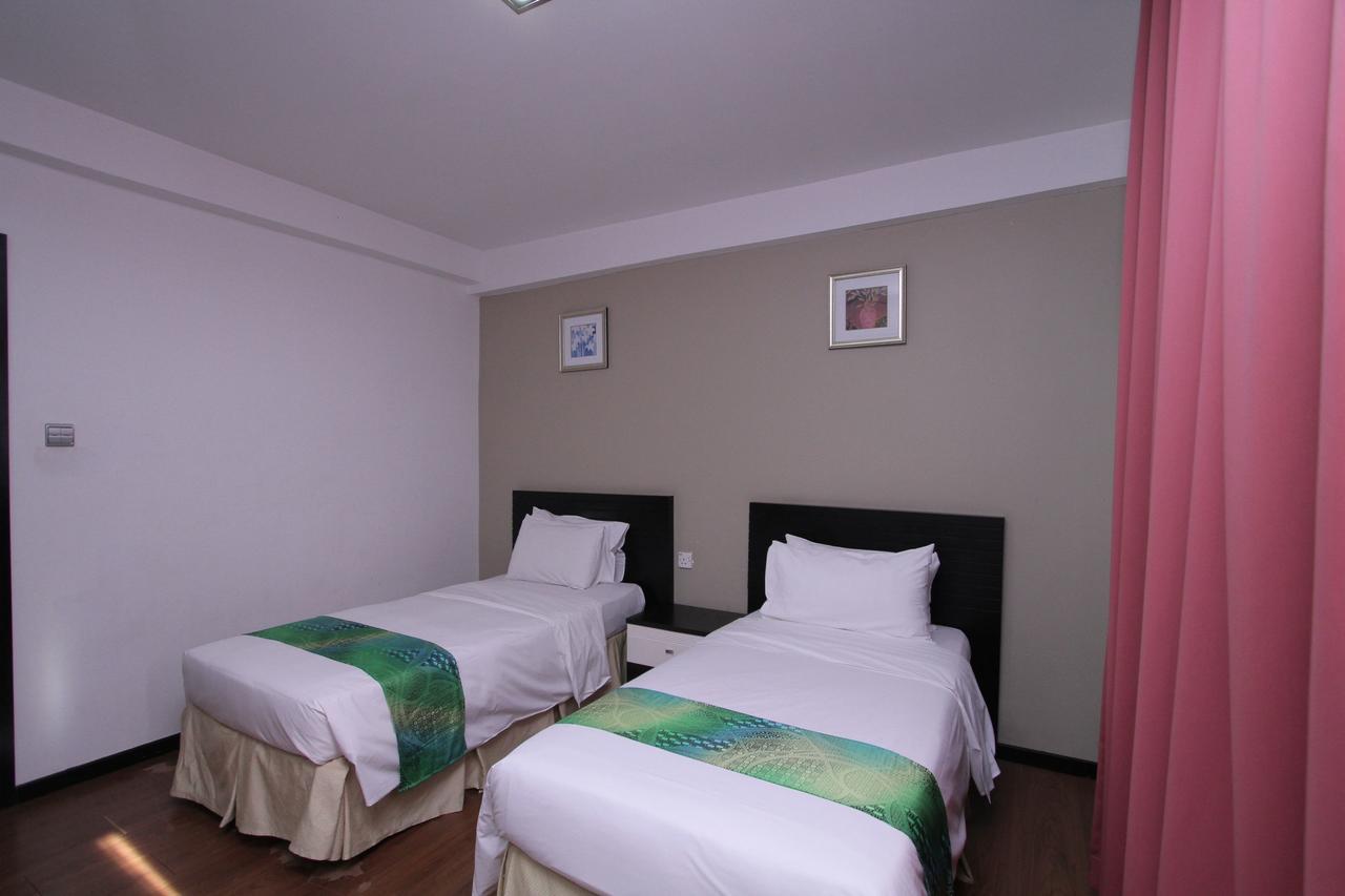 Likas Square Apartment Hotel 亞庇 外观 照片