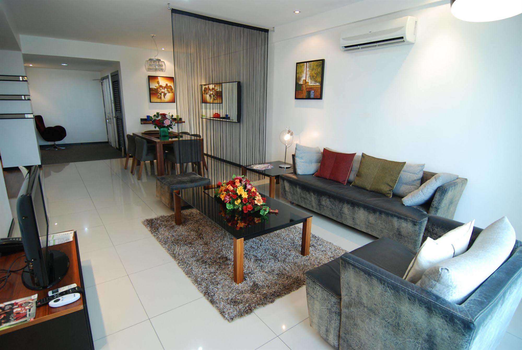 Likas Square Apartment Hotel 亞庇 外观 照片